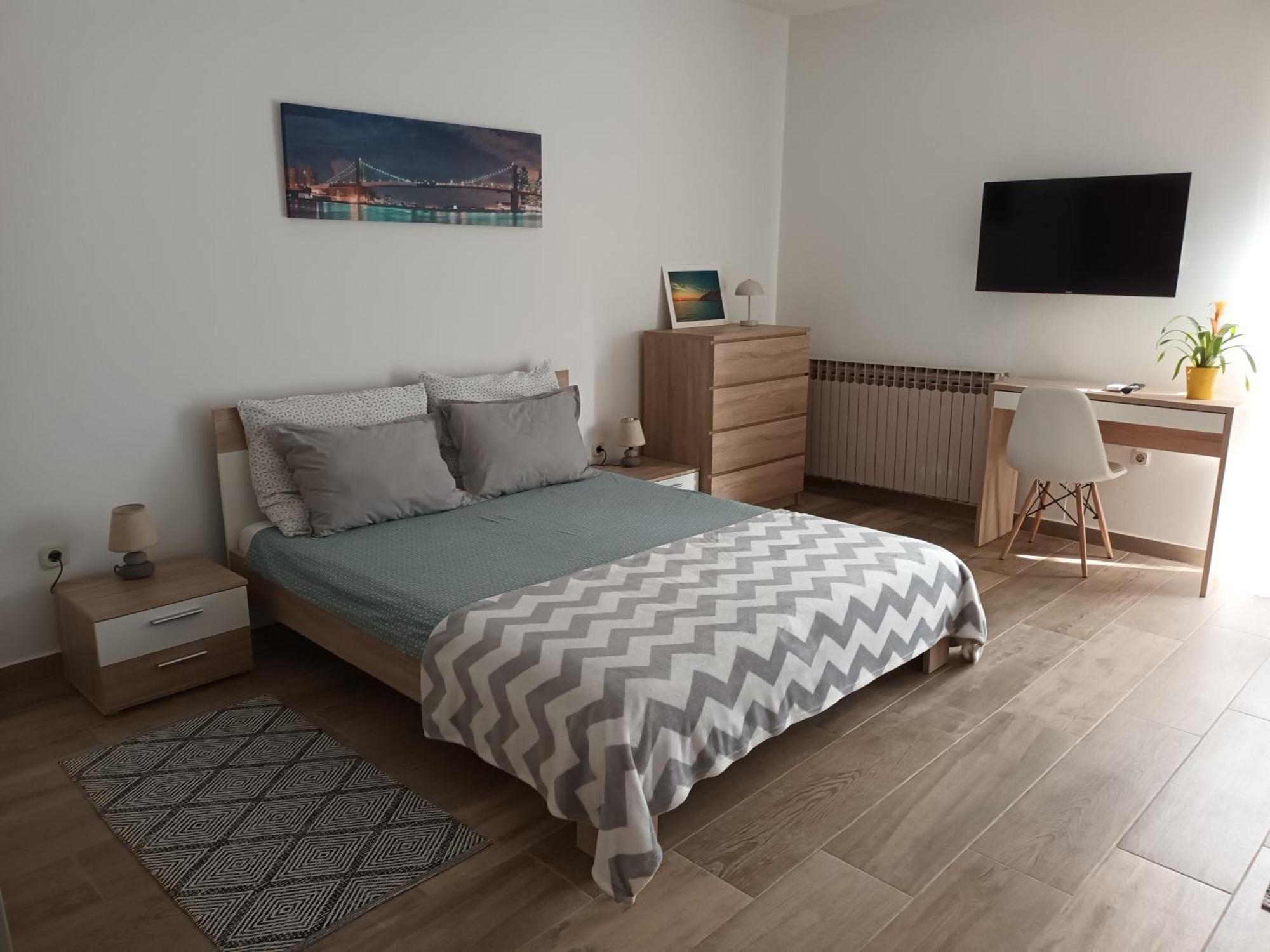 Studio Apartman Dori Pula Buitenkant foto