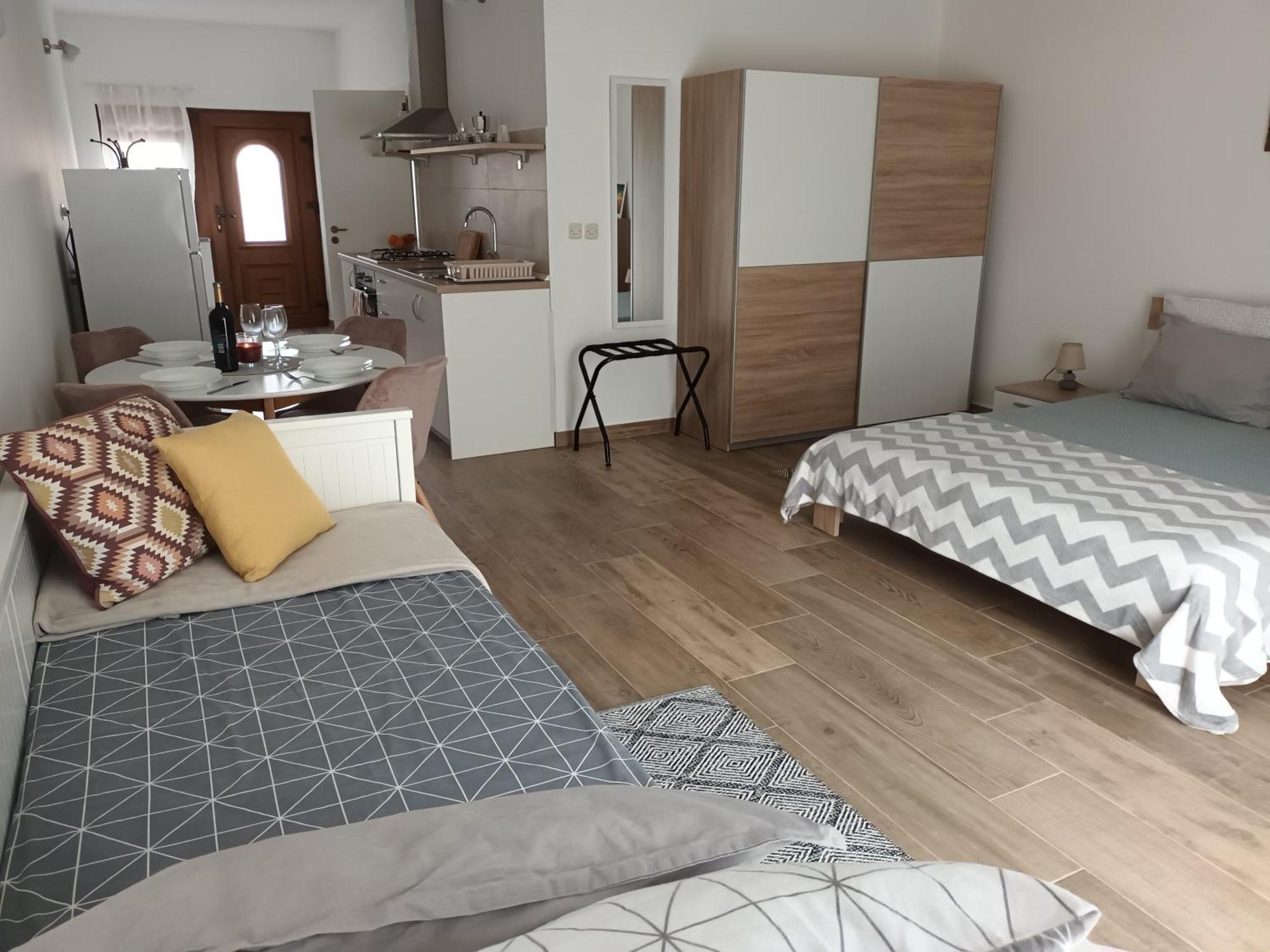 Studio Apartman Dori Pula Buitenkant foto